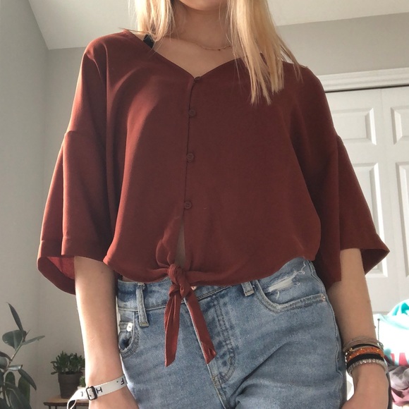 small button down flowy short sleeve - Picture 2 of 2